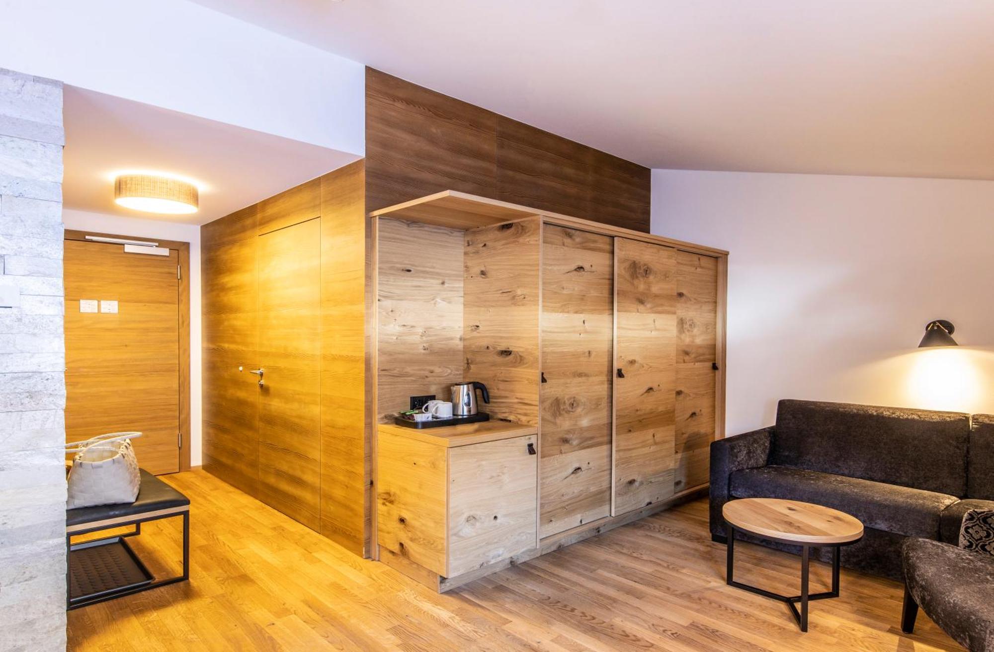 Alpen Hotel Post Au (Vorarlberg) Eksteriør bilde